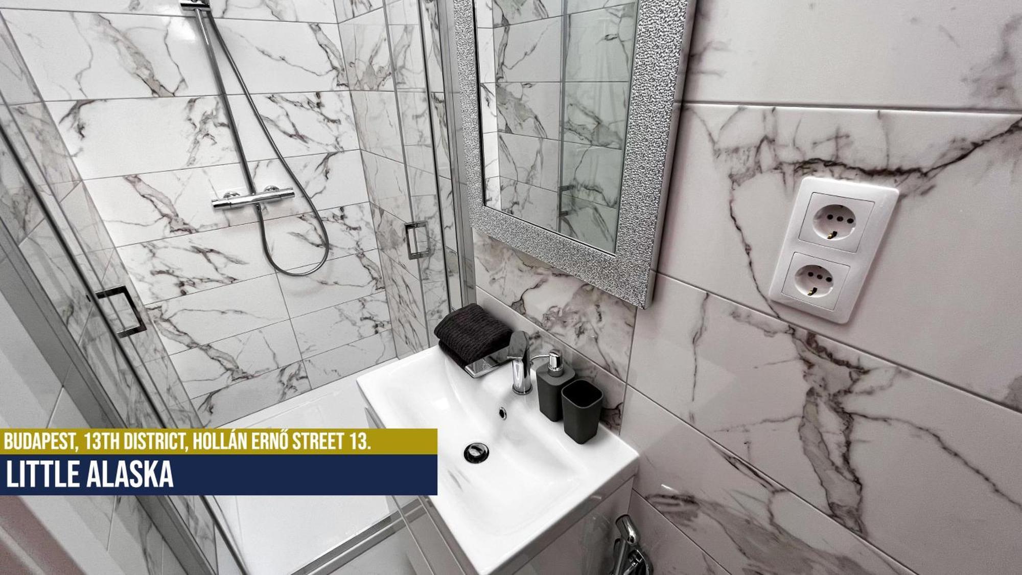 Little Americas Alaska Apartment Budapest Ngoại thất bức ảnh